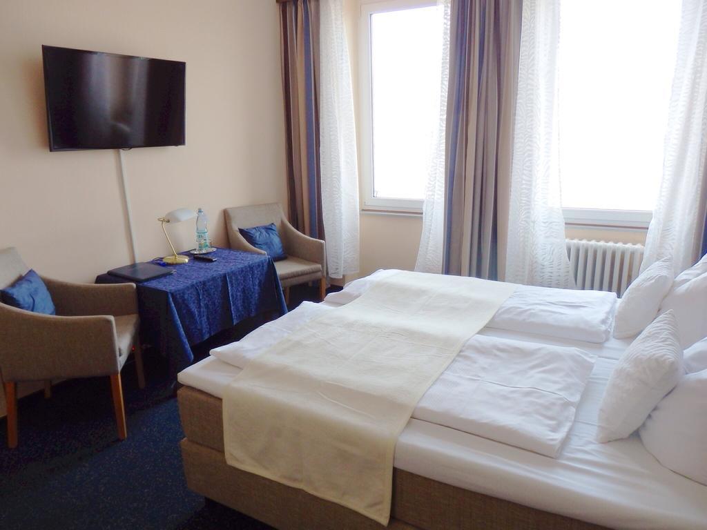 Hotel Rheinischer Hof Bad Breisig Bilik gambar